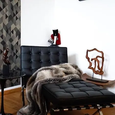 Boutique Loft Fuer Bis Zu 6 Personen Apartman